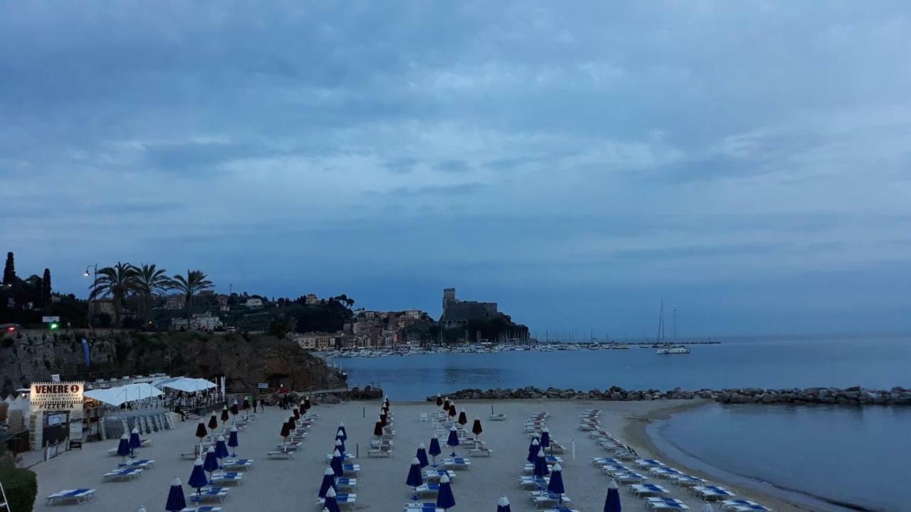 Appartamento Il Golfo Dei Poeti E 5 Terre A 2 Passi La Spezia Exterior photo
